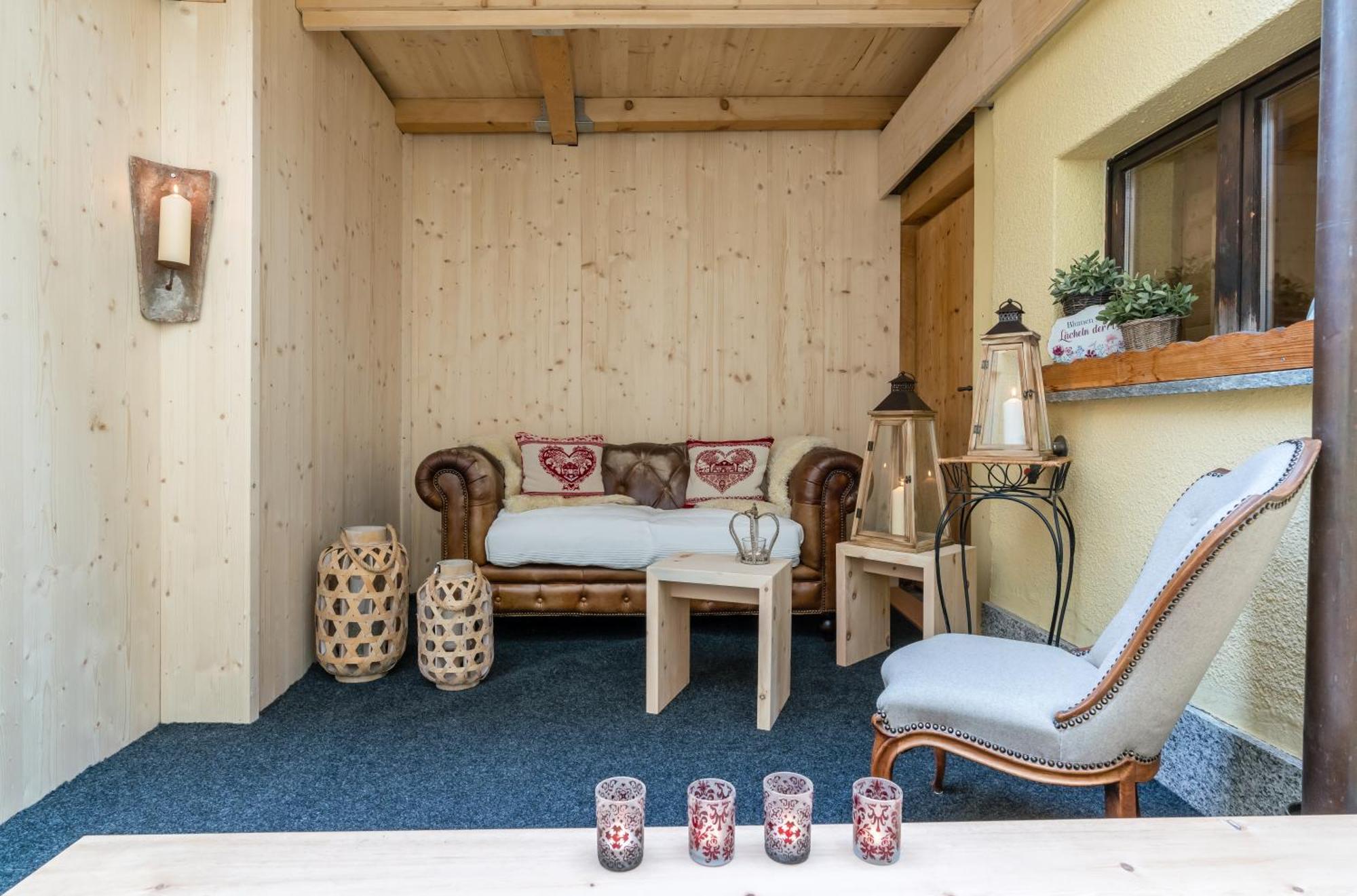 Hotel Chesa Staila La Punt-Chamues-ch Eksteriør bilde